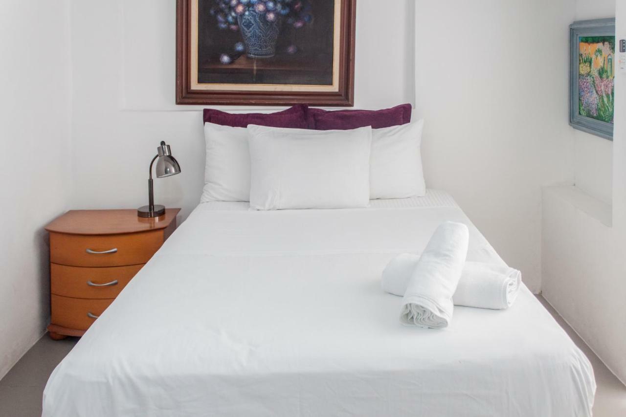 Whyz 4 You Private Rooms 莫雷洛斯港 外观 照片