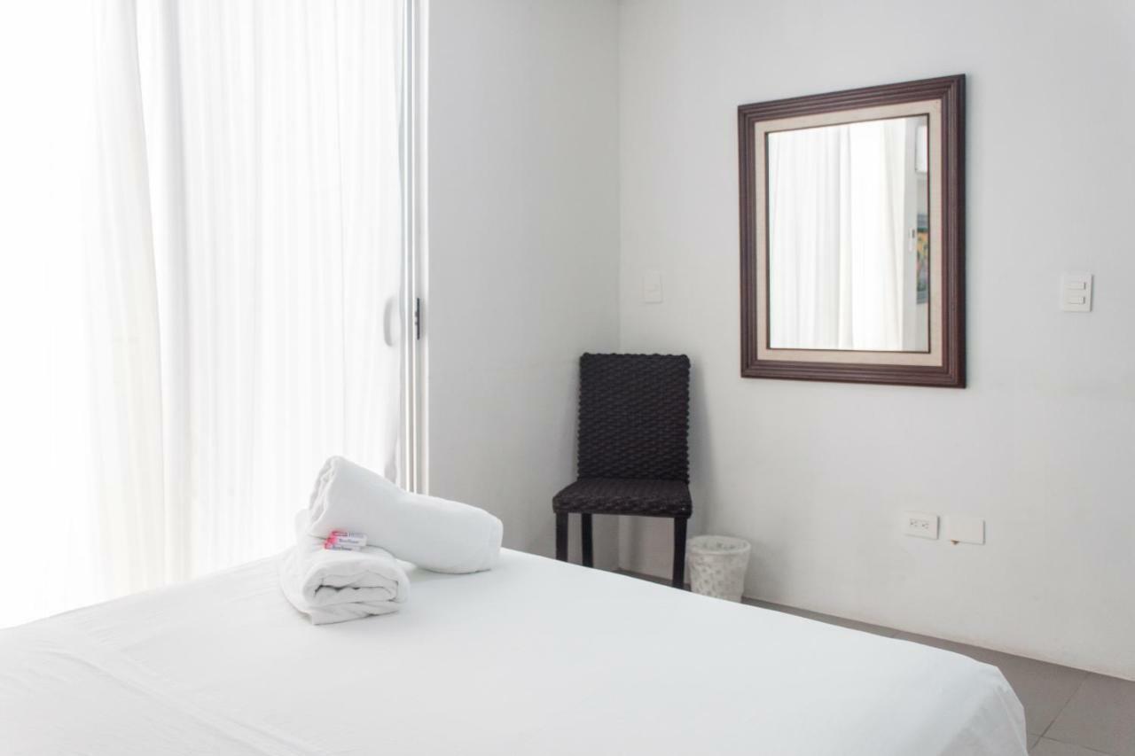 Whyz 4 You Private Rooms 莫雷洛斯港 外观 照片